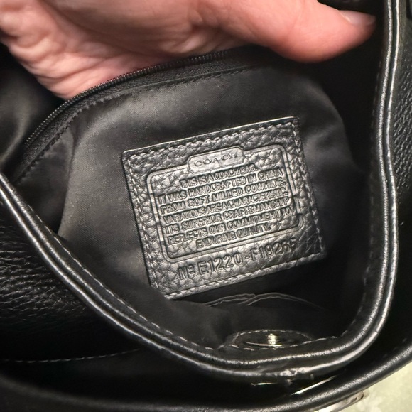 Coach Penelope Turn Lock Purse - Picture 9 of 11